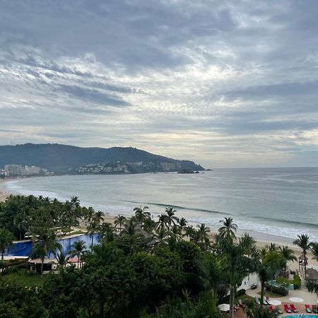 Bay View Grand Marina Ixtapa condo en pie de playa Exterior foto